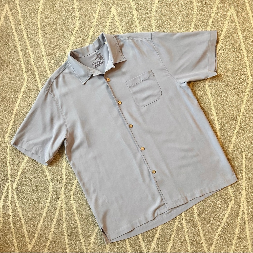 Tommy Bahama Light Blue Silk Button Down Classic Fit Short Sleeve Shirt